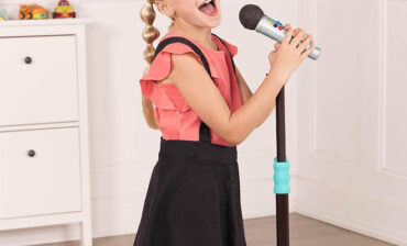 B.Toys mikrofon ze statywem Mic It Shine