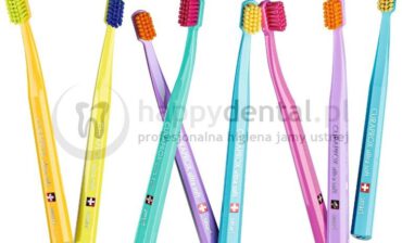 Curaprox CURAPROX 7600 SMART (BLISTER) - kolorowa, ultra miękka szczoteczka do ząbków dla dzieci od 4 do 12 lat (sztywne opakowanie)