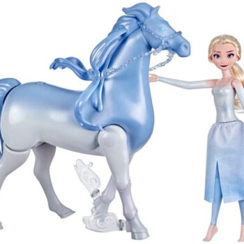 Hasbro Disney's Frozen 2 Elsa and Swim and Walk Nokk, Pionek