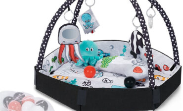 KinderKraft Mata edukacyjna z piłeczkami Sea Land