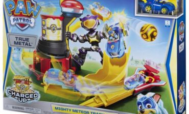 Psi Patrol Baza True Metal Z Meteorem Robotem Auto