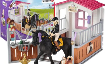 Schleich 42437 Zagroda Dla Koni Tori & Princess Horse Club 0000045372