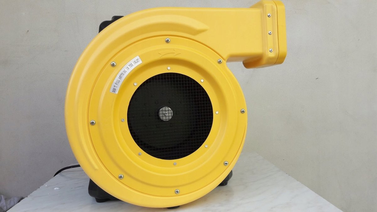 Dmuchawa, pompa do dużego dmuchańca, zamku 1500 W. Plastikowa obudowa.