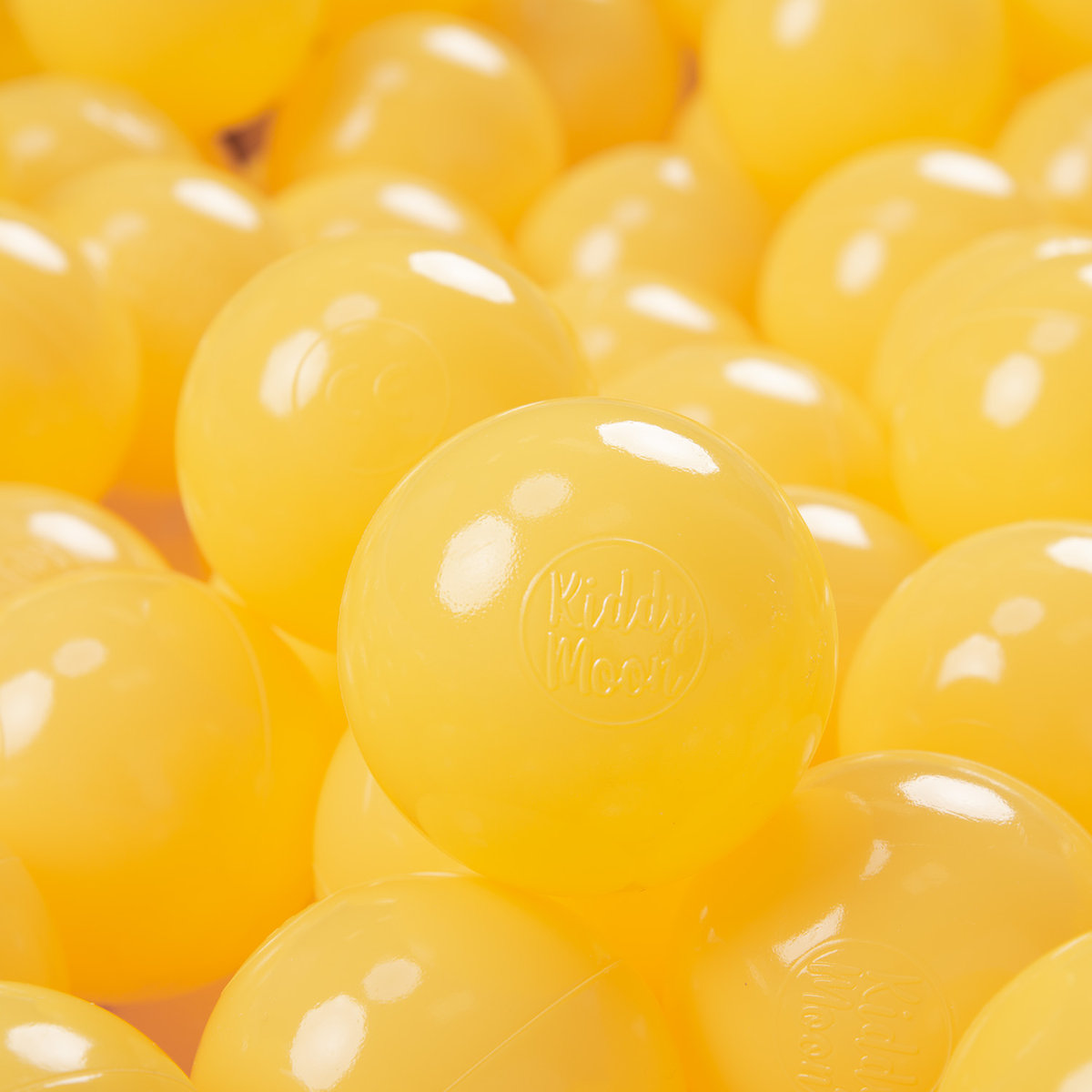 KiddyMoon Plastikowe piłeczki 7cm żółty 50 Zabawka zestaw kulek