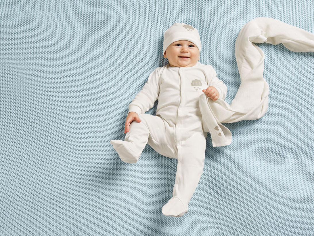 LUPILU LUPILU Zestaw niemowlęcy z biobawełny (body, pajacyk, sliniak, czapka, pieluszka), 5 elementów