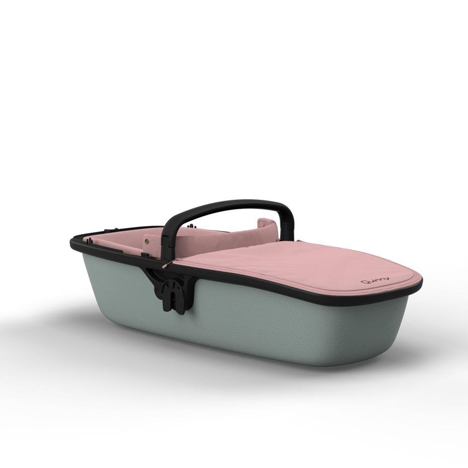 Quinny Gondola Lux Blush on Grey